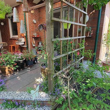 Ruhige Gästesuite mit Frühstück Rhauderfehn Exterior foto