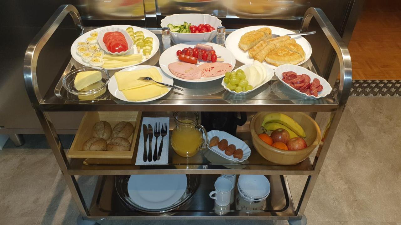 Ruhige Gästesuite mit Frühstück Rhauderfehn Exterior foto